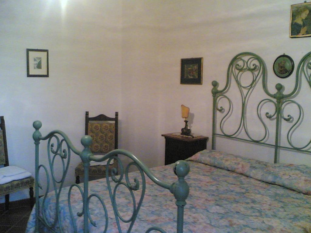 Bed&Breakfast Giardino Agritourist Controguerra Room photo